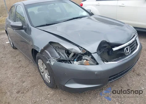 2010 Honda Accord 2.4 Lx z USA, uszkodzony, nr VIN 1HGCP2E33AA082116